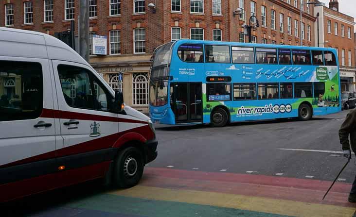 Thames Travel | SHOWBUS MIDLANDS BUS IMAGE GALLERY