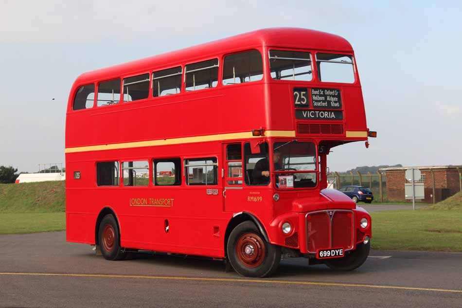 London Transport AEC Routemaster RM1699