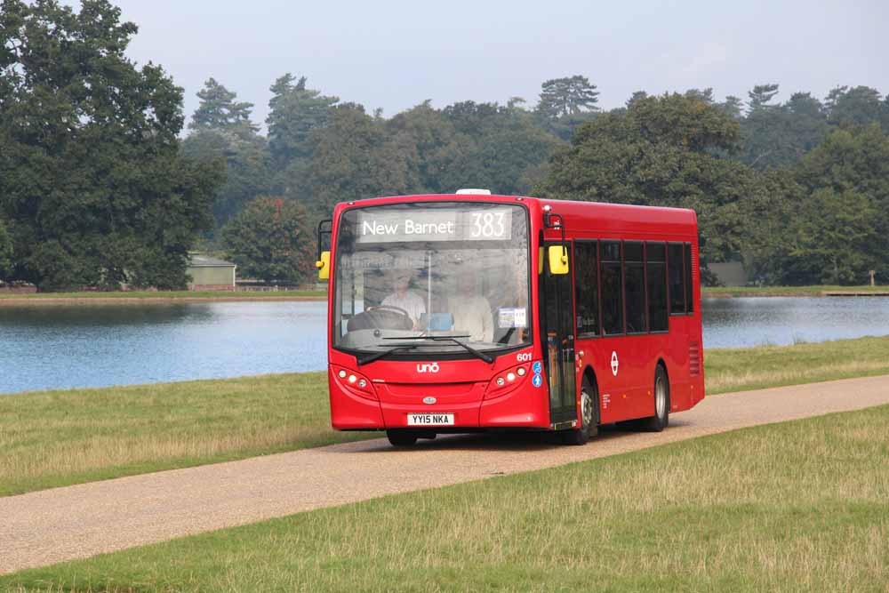 Uno ADL Enviro200 TfL