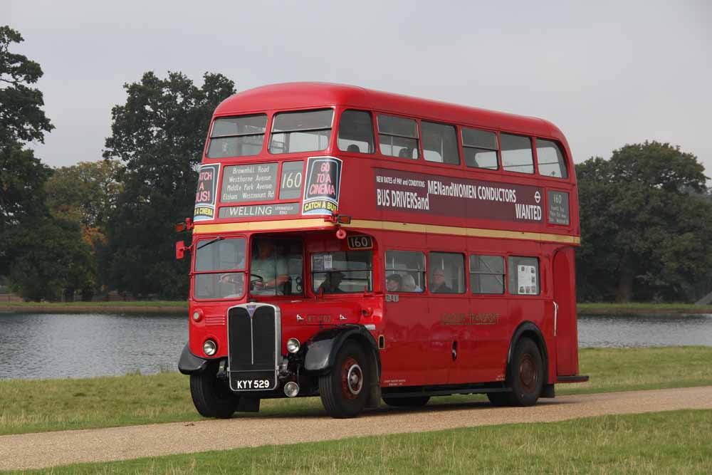 London Transport AEC Regent 3RT Park Royal RT1702