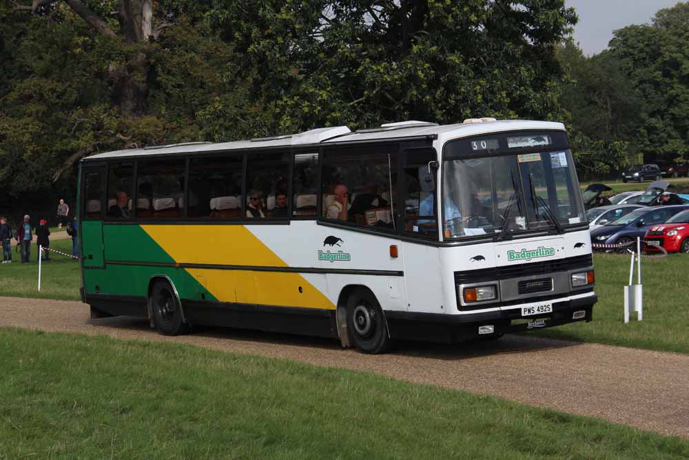 Badgerline Leyland Leopard Plaxton Paramount 2098