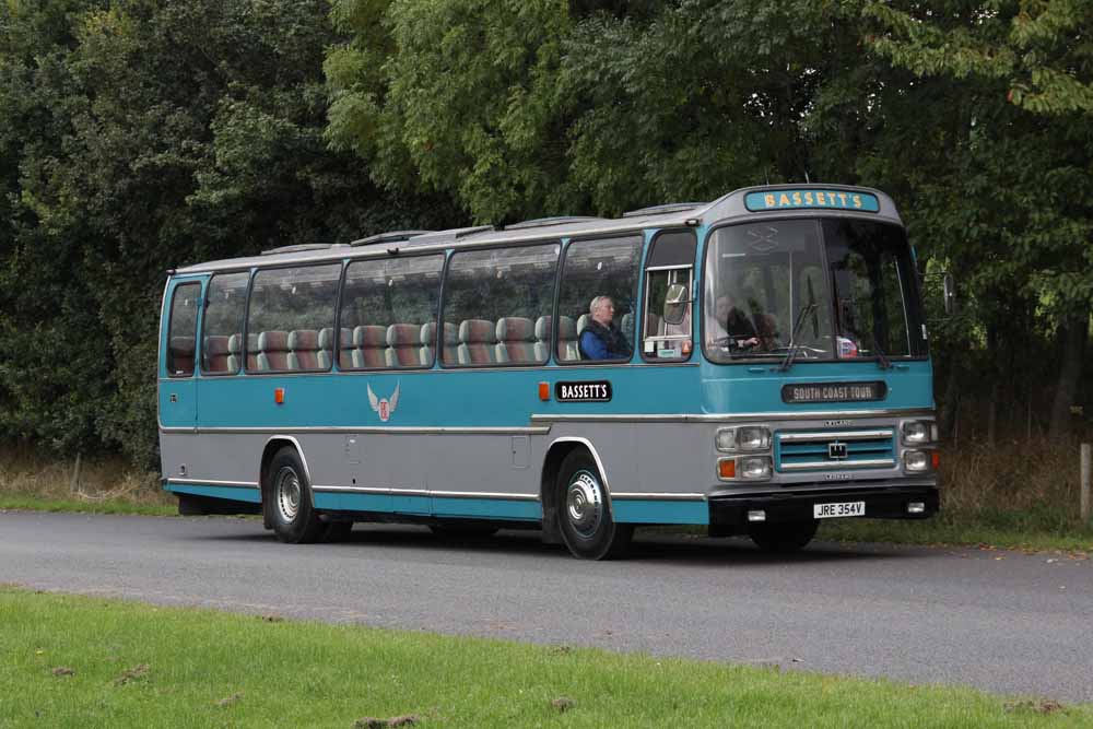 Stantons of Stoke Bassetts Leyland Leopard Plaxton Supreme IV JRE354V