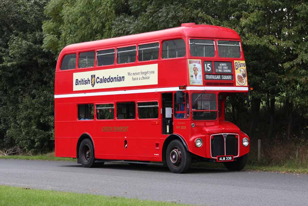 London Transport AEC Routemaster Park Royal RM2033