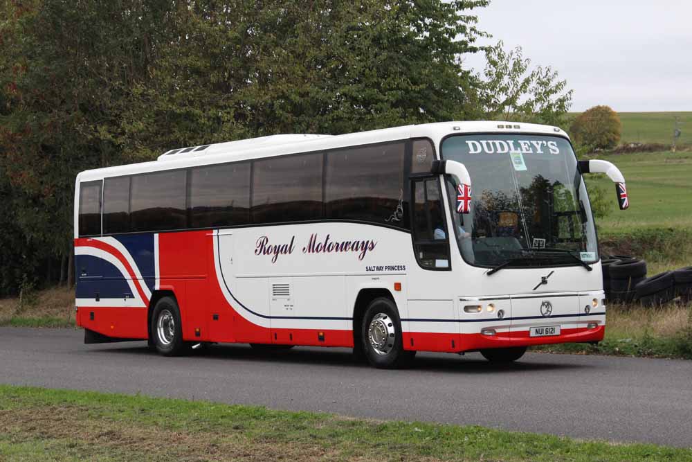 Dudleys Coaches Volvo B12M Plaxton NUI6121