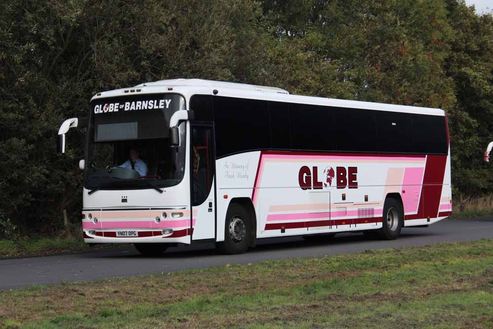 Globe Holidays Volvo B12M Plaxton YN07OPG