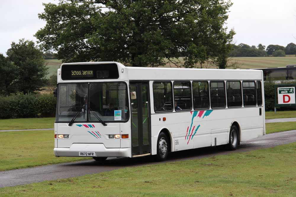 Barnetts Scania L113CRL East Lancs R672MFR