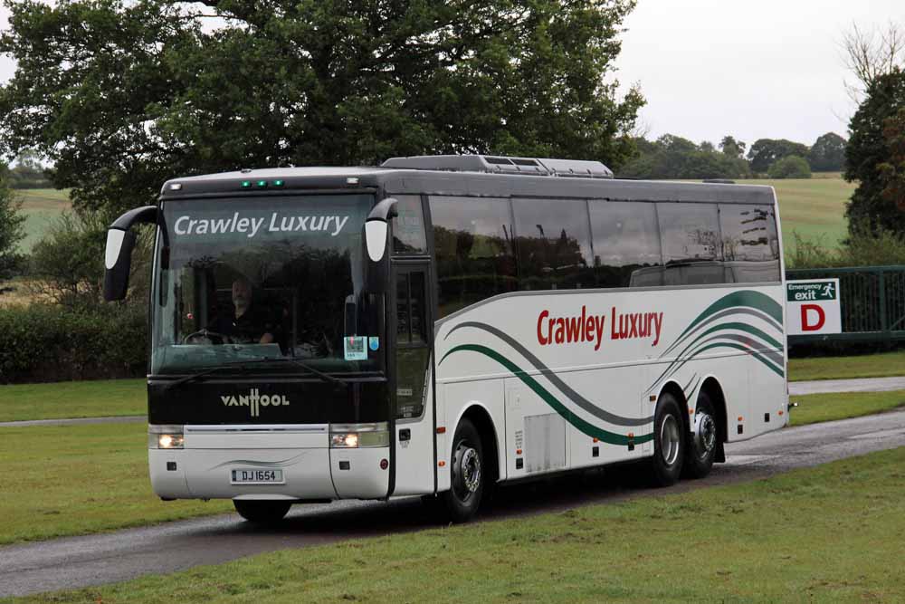 Crawley Luxury Volvo B10MT Van Hool DJI654