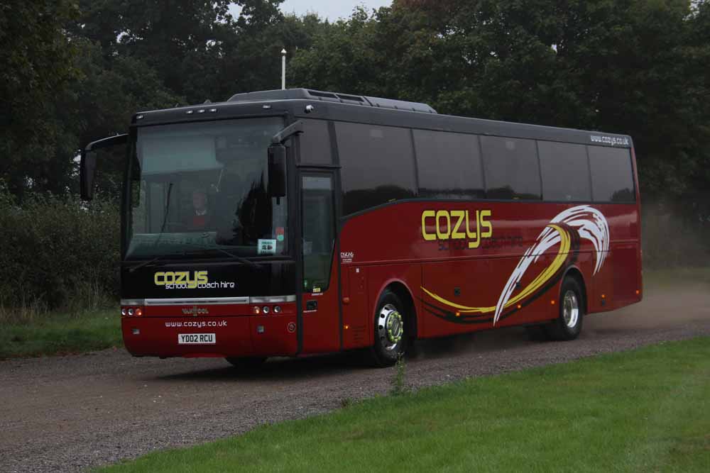 Cozys DAF SB4000 Van Hool YD02RCU