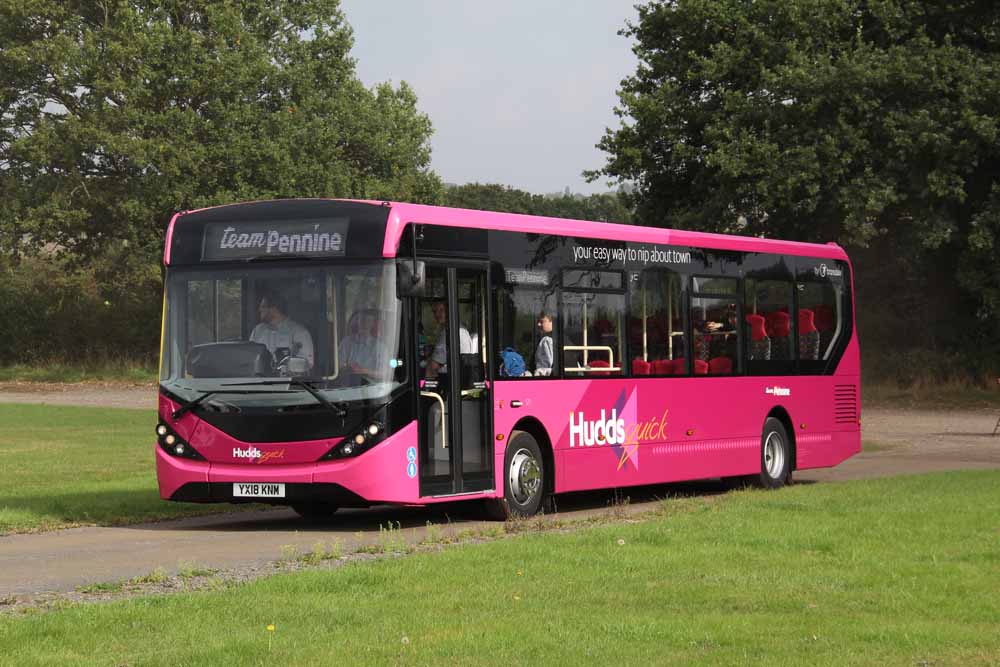 Team Pennine, Alexander Dennis Enviro200MMC 571