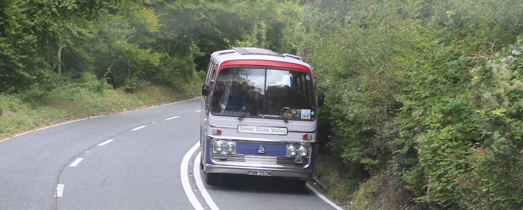 Great Ouse Valley Coaches Bedford YRQ Plaxton Panorama Elite PNM757M