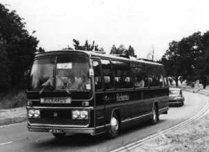 Rickards Bedford TJH672M