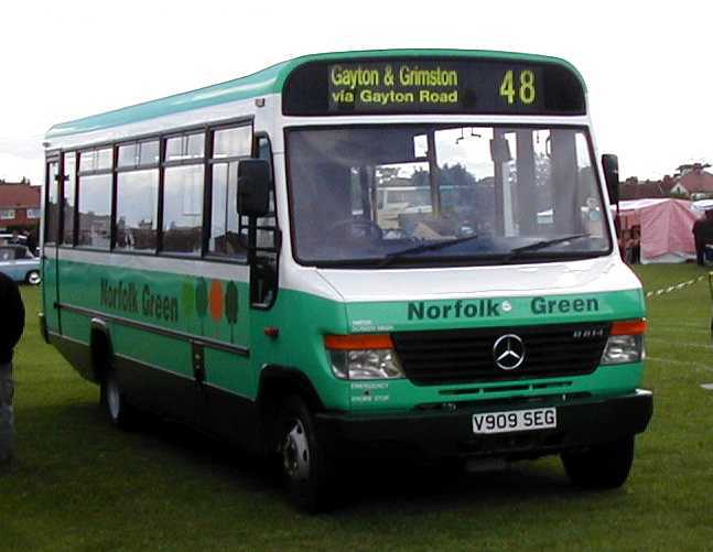 Norfolk Green Mercedes O814D Vario Plaxton Beaver 2 V909SEG