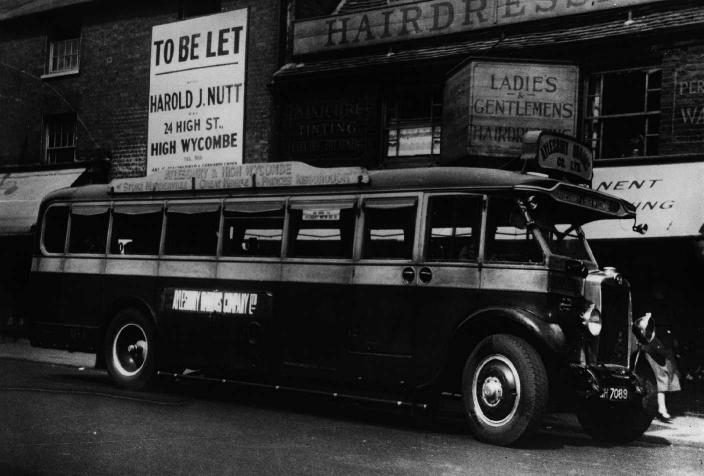 Aylesbury Omnibus Albion