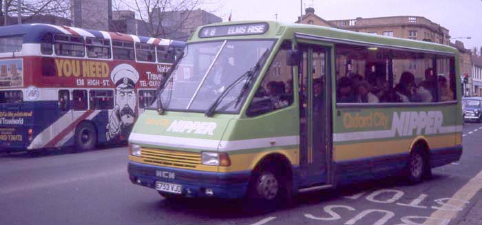 Oxford City Nipper MCW MetroRider 753