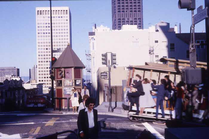 San Francisco cable car crossroads