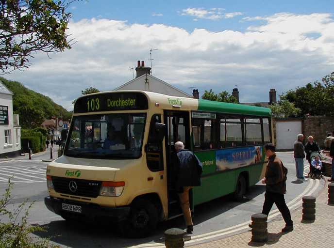 Southern National Mercedes O810D