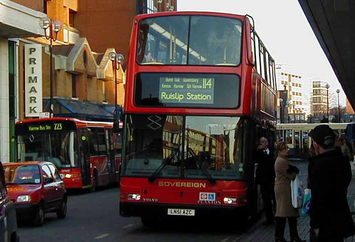 London Sovereign Volvo B7TL Plaxton President