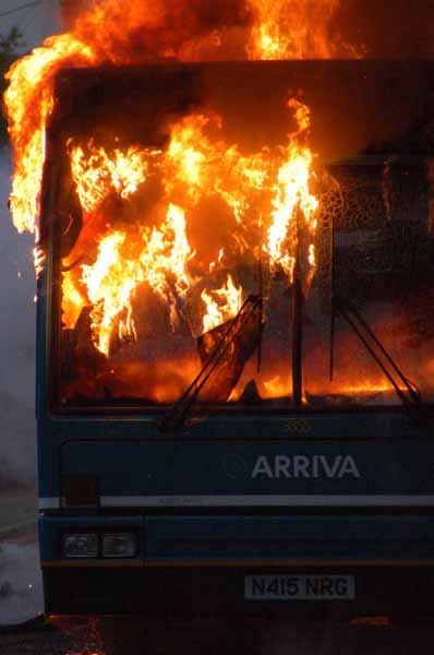 Arriva the Shires Volvo B10B / Plaxton Verde 3855