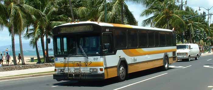 Gillig Phantom 617 - TheBus Waikiki