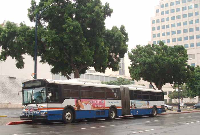 San Diego Metropolitan Transit New Flyer artic 1133