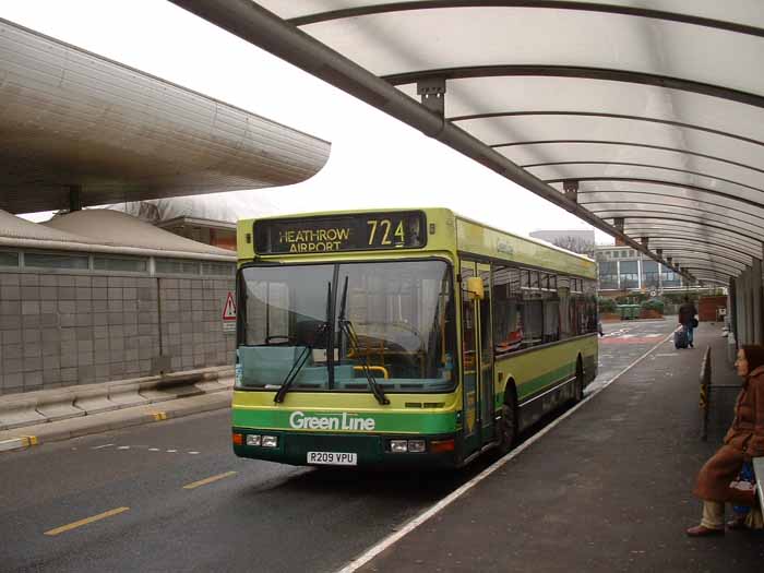 Green Line DAF SB220 Plaxton