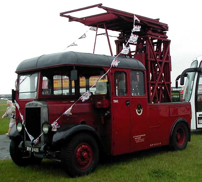 Portsmouth City Transport Leyland Titan TD2 Tower Wagon