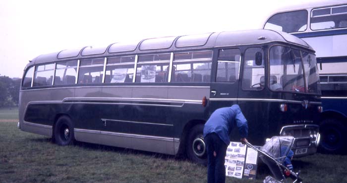 Chiltern Queens AEC Reliance Duple Britannia 850ABK