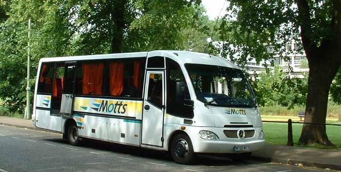 Motts Travel Mercedes 815D Sitcar Beluga MT03MTT