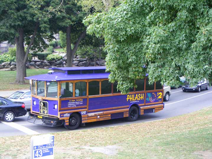 Philadelphia Trolley Works Phlash trolley