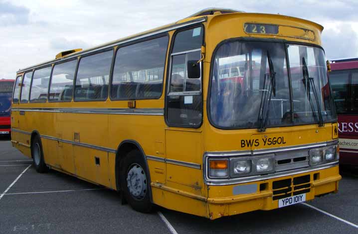 Former Green Line Leyland Tiger Dupek Dominant YPD101Y