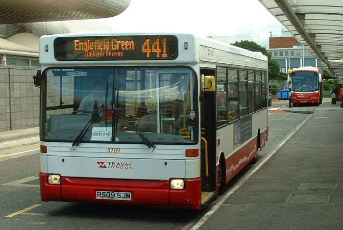 Travel London Dennis Dart SLF Plaxton Pointer 8709