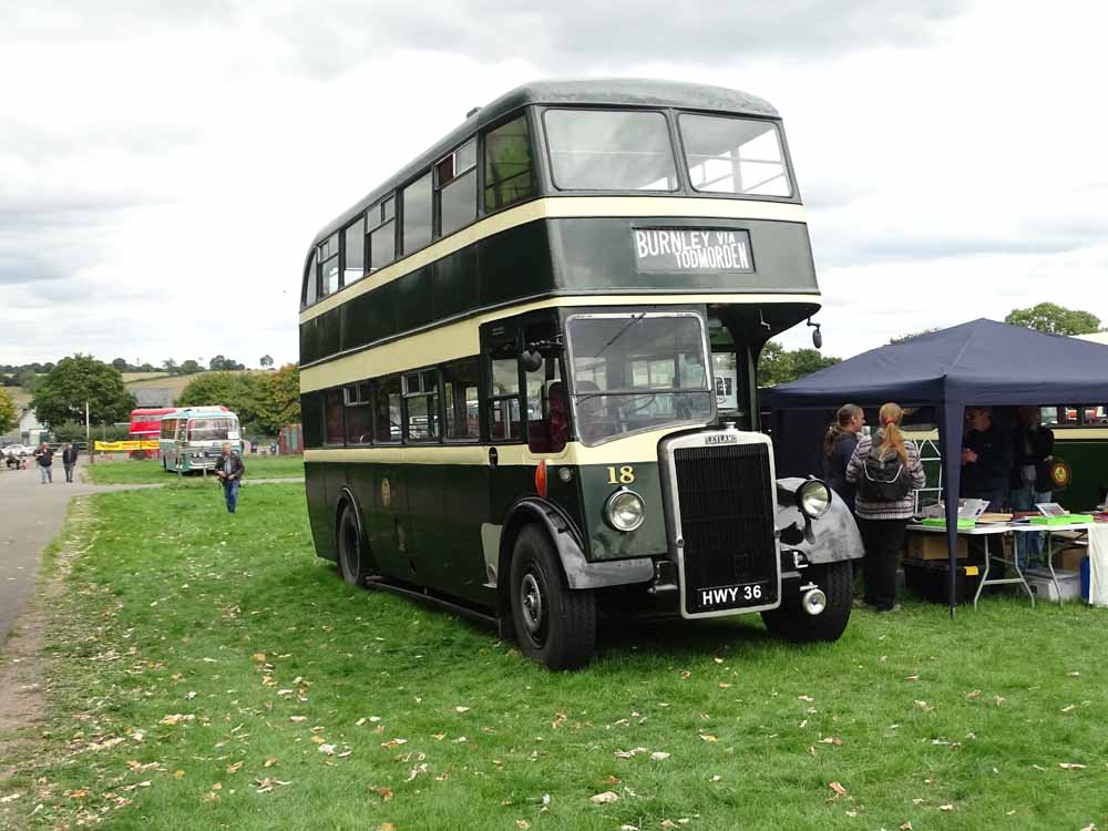 Todmorden Leyland Titan PD2 Leyland 18