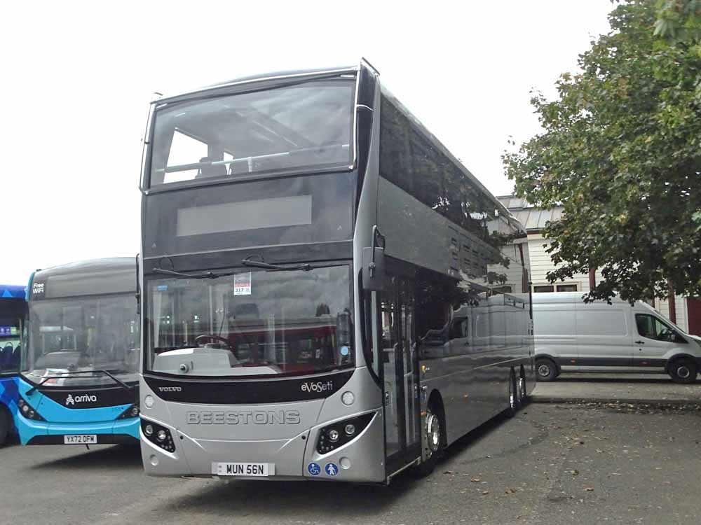 Beestons Volvo B8L MCV EvoSeti MUN56N