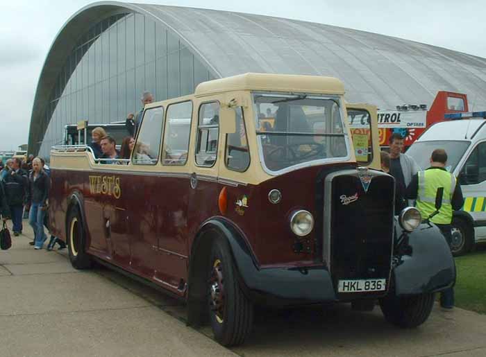 West's AEC Regal I Beadle HKL836