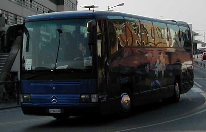 Mercedes O404