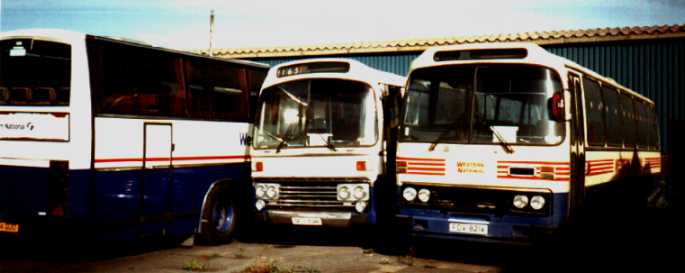 Western National Willowbrook Leyland Leopard FDV821V