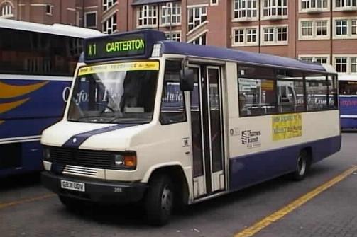 Thames Transit Mercedes 811D Carlyle 355