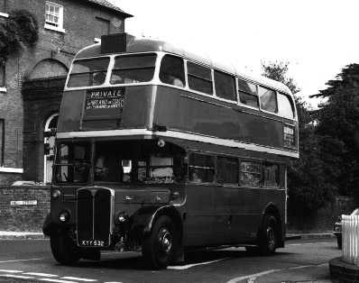 London Transport RT1705 KYY532