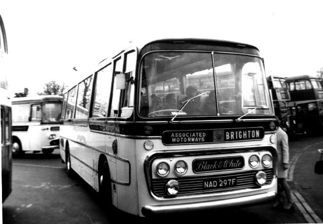 Black & White Daimler Roadliner Plaxton Panorama 297