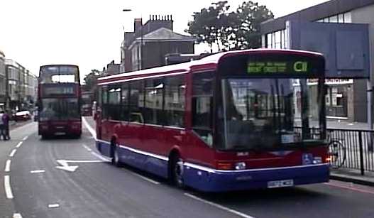 Metroline Dennis Dart SLF Marshall DML42