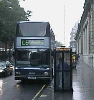 Reading Buses Londonline Spectra 751