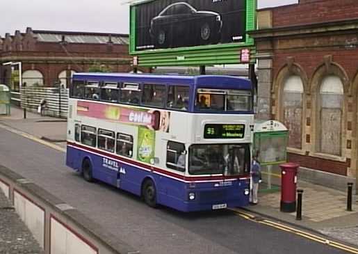 Route 93 TWM MCW Metrobus