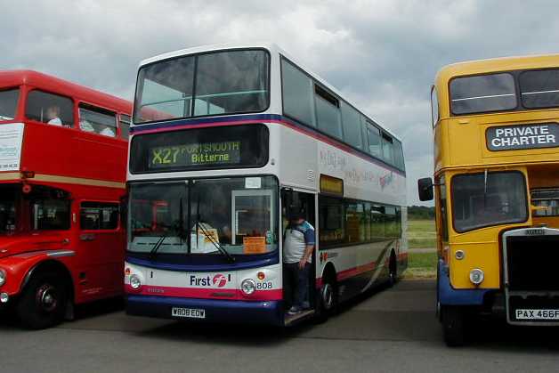 First Southampton Volvo B7TL Alexander ALX400 W808EOW